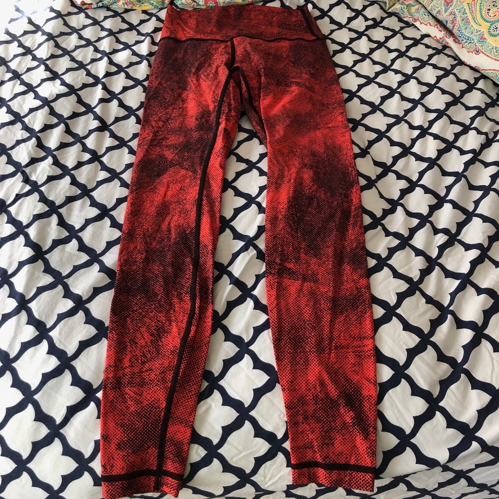 Lululemon The Lab special edition leggings. Size 6